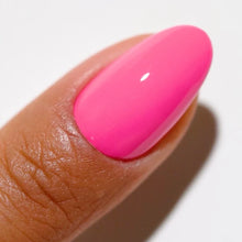 Load image into Gallery viewer, DND DC GEL & POLISH SWATCH COLLECTION #15/ free 5 top and base pairs DND