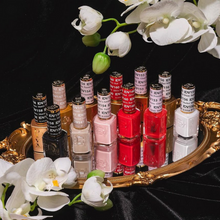 Load image into Gallery viewer, DND DIVA Full Prima Donna Collection - 36 Polishes
