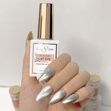 Load image into Gallery viewer, Cre8tion Winter Cat Eye Gel Collection

