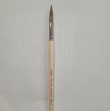 Load image into Gallery viewer, Tammy Taylor Flat Red Custom Sable Brush - Pick any size
